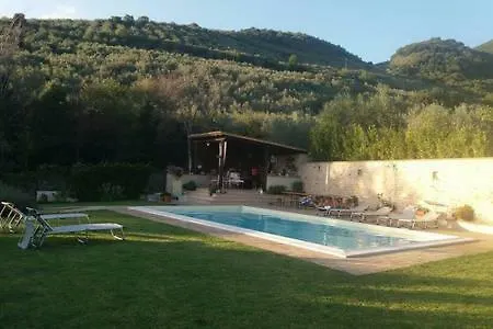 Çiftlik konaklama Monte Cologna *