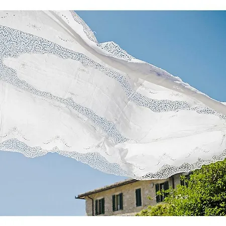 Çiftlik konaklama Monte Cologna *