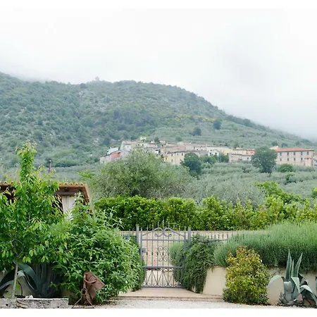 Çiftlik konaklama Monte Cologna *